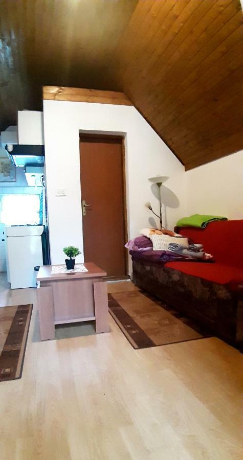 Apartman Nino Tounj Екстер'єр фото